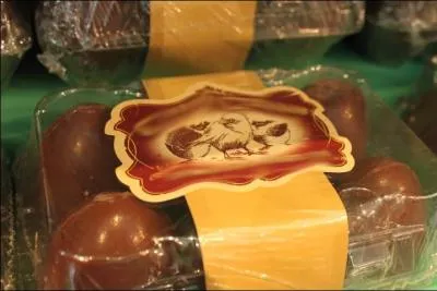 Nous entrons  prsent dans le rayon destin  l'alimentaire. Voil de bien beaux produits, Neville a t l'un des premiers  en faire les frais ! D'ailleurs, connaissez-vous leur nom ?