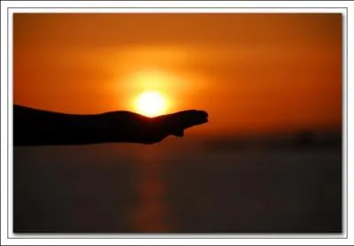 (... ) heureuse de ce peu de mots en ta bouche