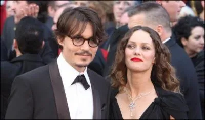 Dans lequel de ces trois films Vanessa Paradis n'est-elle pas  l'affiche ?