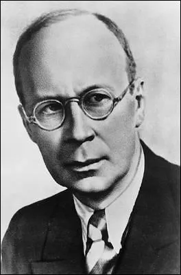 La musique d'un de ces 3 films n'est pas de Prokofiev. Lequel ?