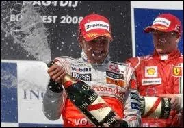 Quelle grande maison de champagne situe  Reims est devenue clbre en sponsorisant le championnat de formule 1, le championnat des rallyes ou encore les finales de NBA ?