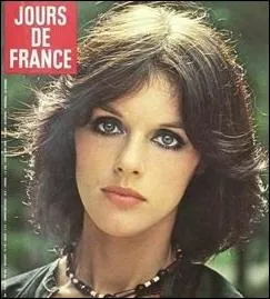 Elle n'apparat pas dans ... .