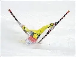 Comment dit-on   finir   en espagnol ?