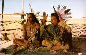 Tout le monde était soucieux. Un conseil de dernière minute fut (... )