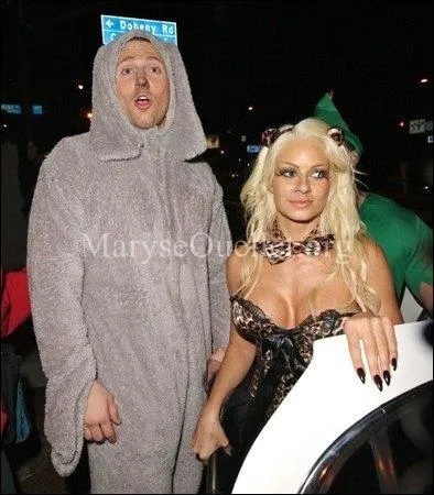 Qui est l'homme dguis sur cette photo ?