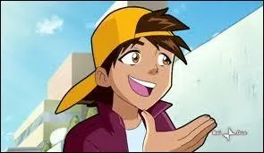 Qui est ce garon ( la basse) ?