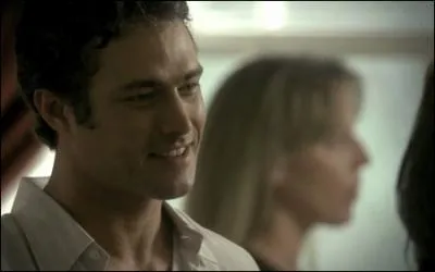 Existe-t-il d'autres loups-garous en dehors de la famille Lockwood ?