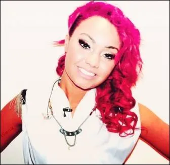 Quel est le nom entier de Leigh-Anne Pinnock ?