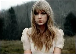 Elle a galement fait la BO d'un film fantastique issu d'une grande saga de livres. Quel est ce film ?