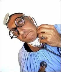 On doit  oprer  un patient en lui retirant des petits objets d'accs restreint sans rien toucher d'autre, sinon le nez du patient s'claire en rouge ...