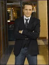 Quel acteur joue Kevin Ryan ?