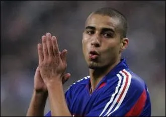 Avec l'quipe de France de football David Trezeguet a remport la Coupe du monde 98 et le championnat d'Europe 2000. Il possde une double nationalit. Franaise et...