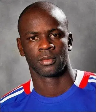 Lilian Thuram faisait partie de l'quipe de France de foot gagnante de la Coupe du monde 1998. O est-il n ?