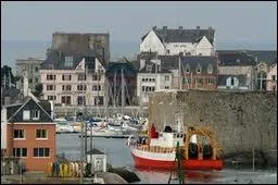 Nous partons visiter la ville de Concarneau, ville fortifi�e par Vauban. Comment se nomment ses habitants ?