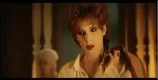 Dans quel pays est ne Mylne Gautier, plus connue sous le nom de scne de Mylne Farmer ?