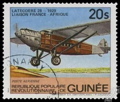 En 1917, un industriel venu de Bagnres-de-Bigorre - Latcore - obtient de l'tat un important march de construction d'avions. L'entreprise tait spcialise dans :