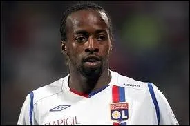 Attaquant qui joue  vian Thonon Gaillard en 2012 :