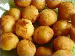 Dlicieux mlange de pure de pommes de terre et de pte  choux ,  frire :