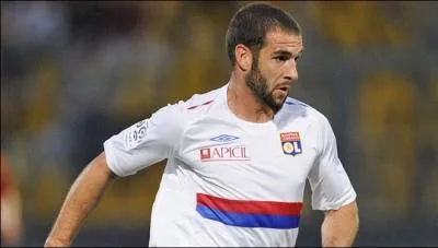 Qui est ce footballeur ?