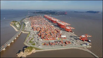 Quel est le premier port du monde ?