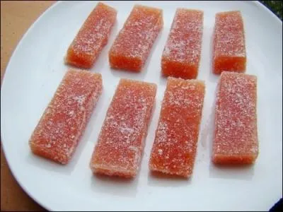 Quel nom porte ce dessert traditionnel du Nol provenal ?