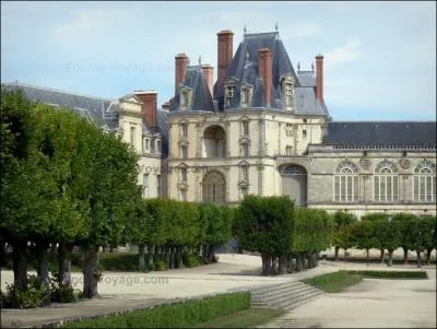 Du grand jardin de ce (... ) château