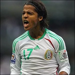 Qui est ce footballeur ?