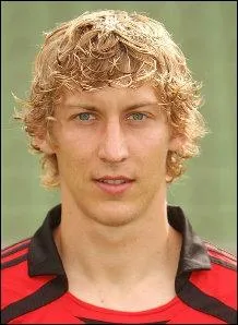 Qui est ce footballeur ?