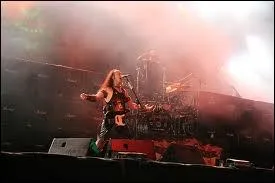 Dbutant  la fin des 70's sous le nom de Guillotine, ce trio infernal compos de Abaddon, Cronos et Mantas a chamboul le milieu du mtal avec une musique et un look des plus extrmes...