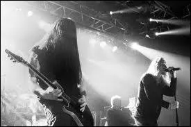 Issue de Bradford, cette formation a dbut en 1988 dans un death-metal sombre qui aboutira  un style plus gothic-metal. Ses membres les plus connus sont Nick Holmes et Greg Mackintosh...