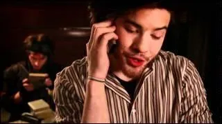 Dans la saison 2 pisode 7, combien de fois Raph retourne dans le pass pour prouver que Stella ne lui a pas bien dit que c'tait son anniversaire ?