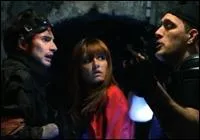 Combien de temps le visiteur, Judith et Mato restent-ils coincs dans le laboratoire dans la saison 2 pisode 9 ?