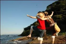 Qui court avec l'homme au chapeau de paille ?