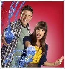 Dans  Glee , les chansons sont...