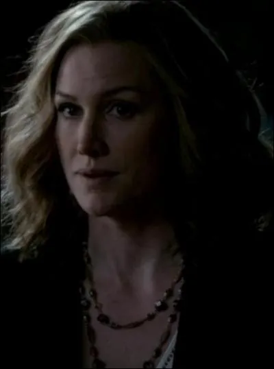 Comment meurt Esther ?