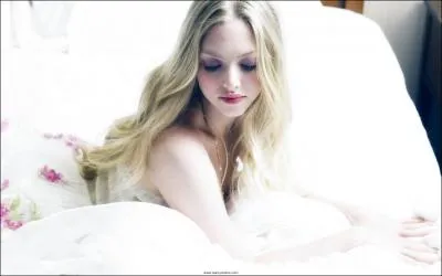 A quel ge pose-t-elle pour les couvertures des livres  Francine Pascal  ?