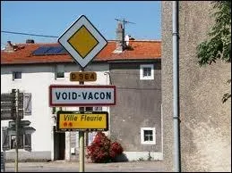 Je quitte le dpartement de la Meuse par la commune de Void-Vacon, o les habitants portent le gentil ...