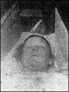 Qui est sa premire victime ?