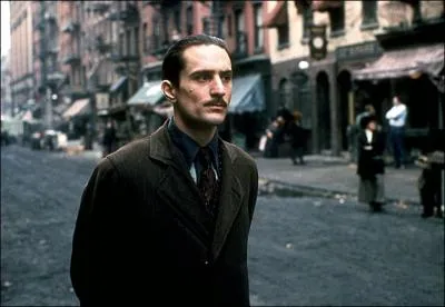 Sur cette photo c'est bien sr Vito Corleone mais dans quel film ?