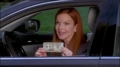 Qu'est-ce qui s'est coll au pare-brise de Bree ?