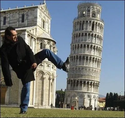 Quelle est actuellement l'inclinaison de la tour de Pise ?