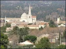 Nous sommes  prsent  Saint-Rmy-de-Provence. Ses habitants sont les ...