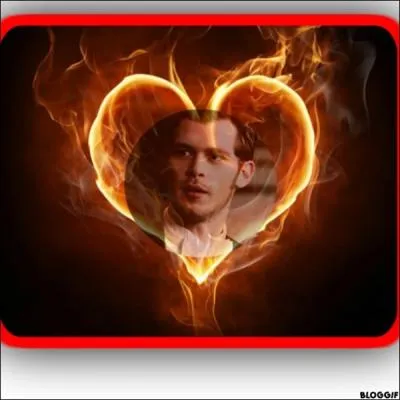 De qui Klaus tombe t'il amoureux dans la saison 3 ?