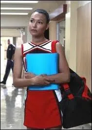 Elle est principalement connue pour son rle dans Glee. Mais qui joue-t-elle ?