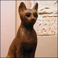 Chez les Egyptiens, tuer un chat tait :
