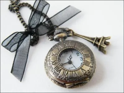 Je parlerais bien du ... . . de ma montre mme si elle est ronde. Je suis la seule  trouver cela amusant !