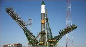 La plupart des navettes spatiales russes partent de la base de Bakonour. Dans quelle ancienne rpublique sovitique se trouve cette base ?