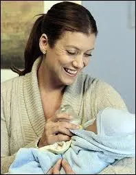 Comment s'appelle l'enfant qu'elle adopte dans cette mme srie ?