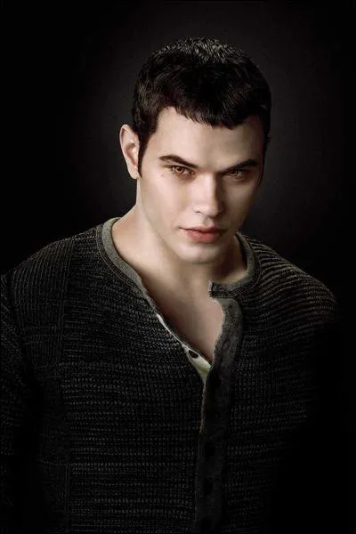 Twilight : quel acteur fait Emmett ?