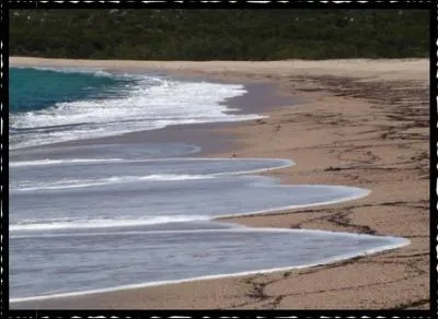 Plaines brunes, (... ) blancs, mers bleues Brodant d'cume leur bassin ! 